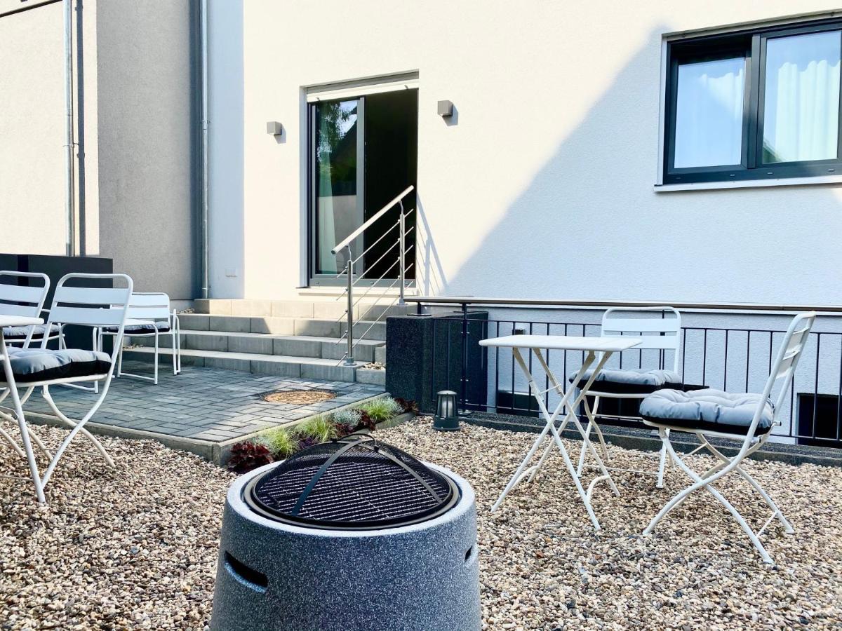 Modernes Apartment, Terrasse Und Garten Am Lilienthalpark Im Suedwesten Berlins Exterior photo